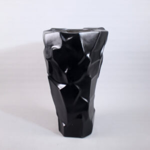 Stallion Design Planter | Black