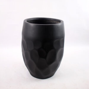 Big Facet fiberglass Planter